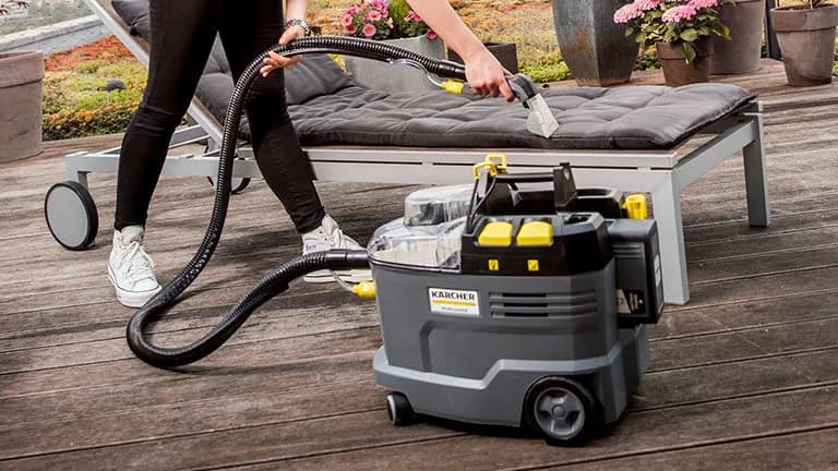 Jak prawidłowo używać odkurzacza piorącego Karcher – skuteczne techniki i porady