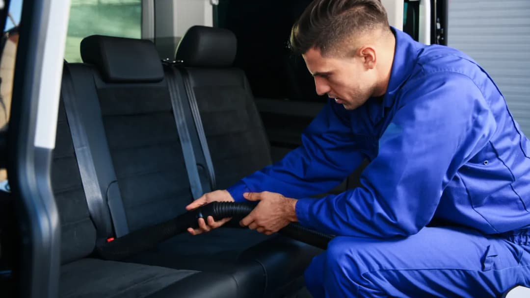 Ile kosztuje mycie tapicerki w samochodzie? Sprawdź ceny i czynniki wpływające na koszty